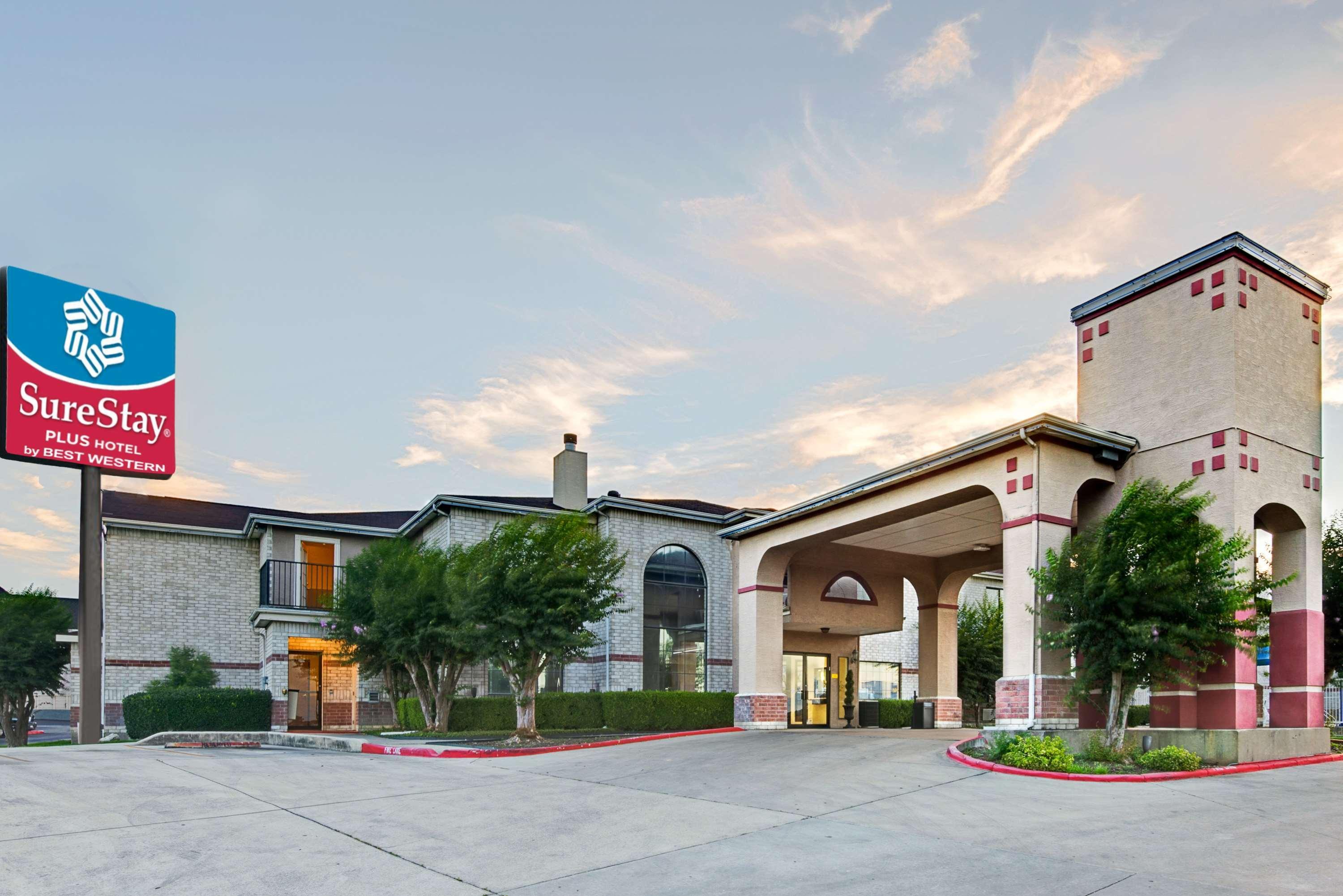 Surestay Plus By Best Western San Antonio Airport Exterior foto